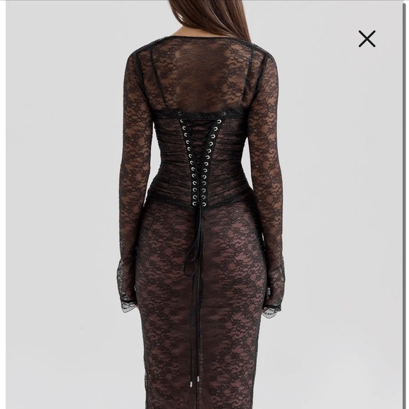 Elegant Black Lace Midi Dress